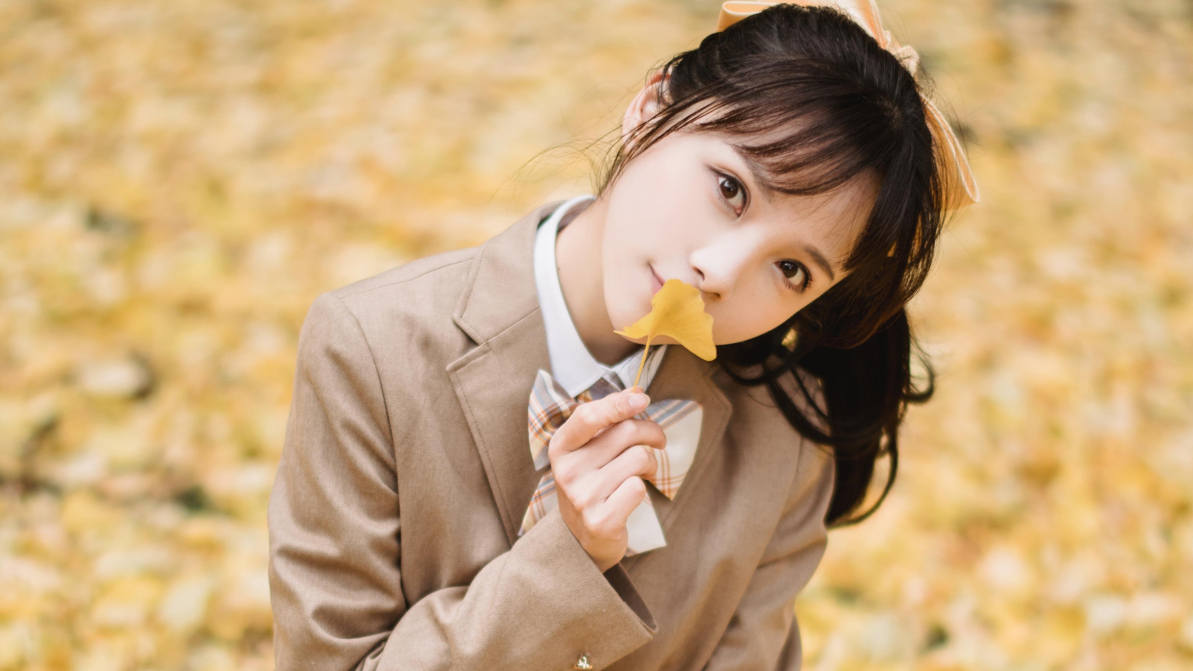 _场外花絮:明星嘉宾到场助威,现场气氛热烈_,明星场外应援是什意思